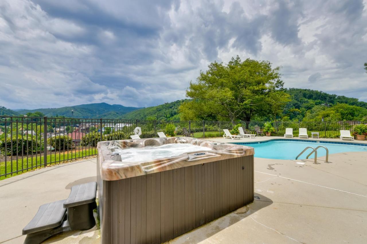 Dtwn Gatlinburg Studio Pool Access! מראה חיצוני תמונה