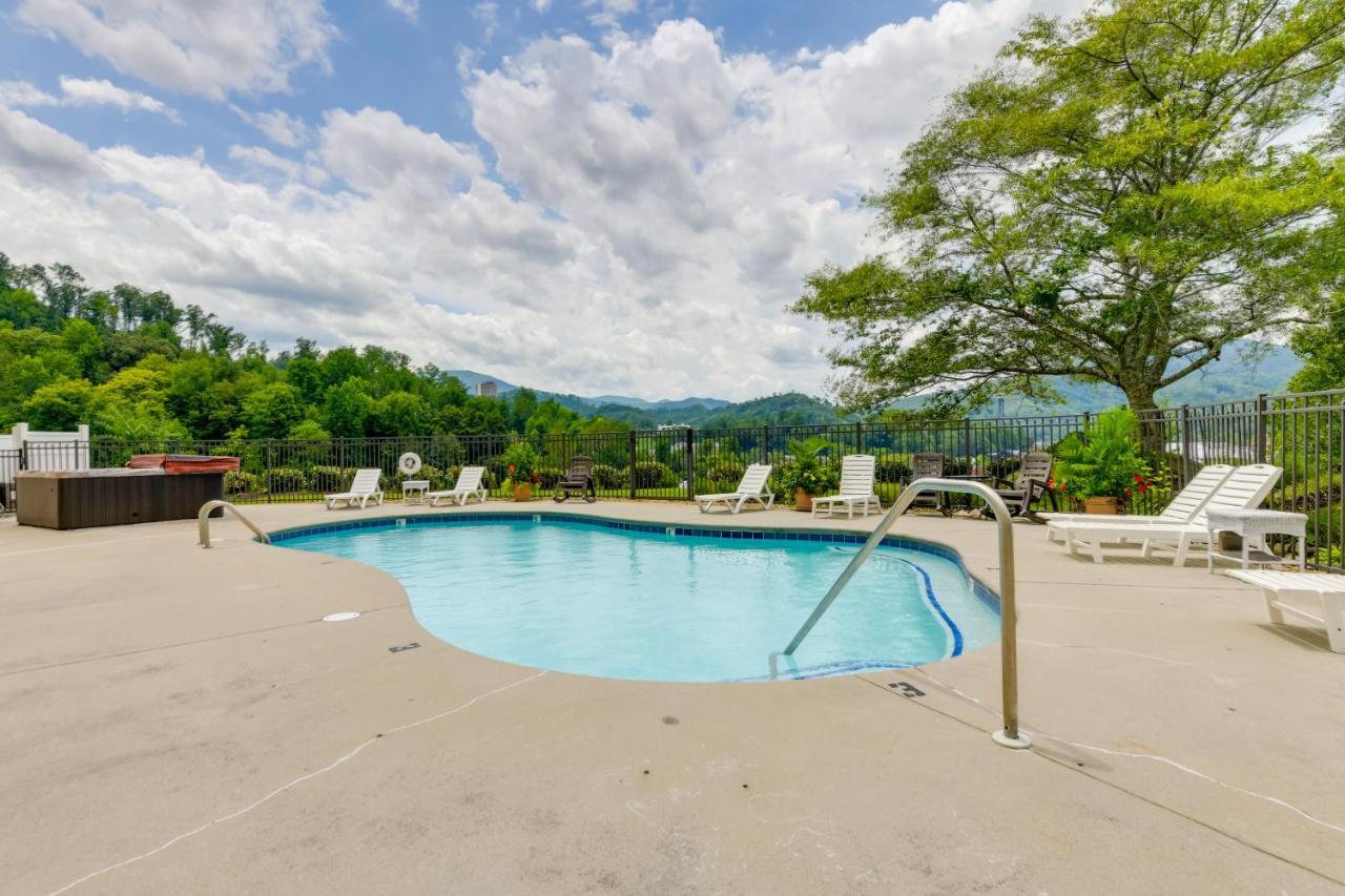 Dtwn Gatlinburg Studio Pool Access! מראה חיצוני תמונה
